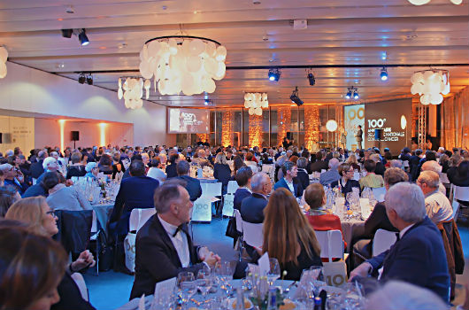 soirée de gala vente aux encheres
