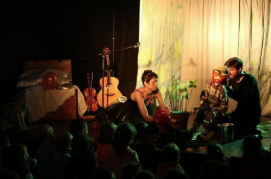 spectacle pour enfants scarlett