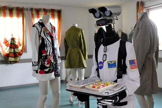 Robot