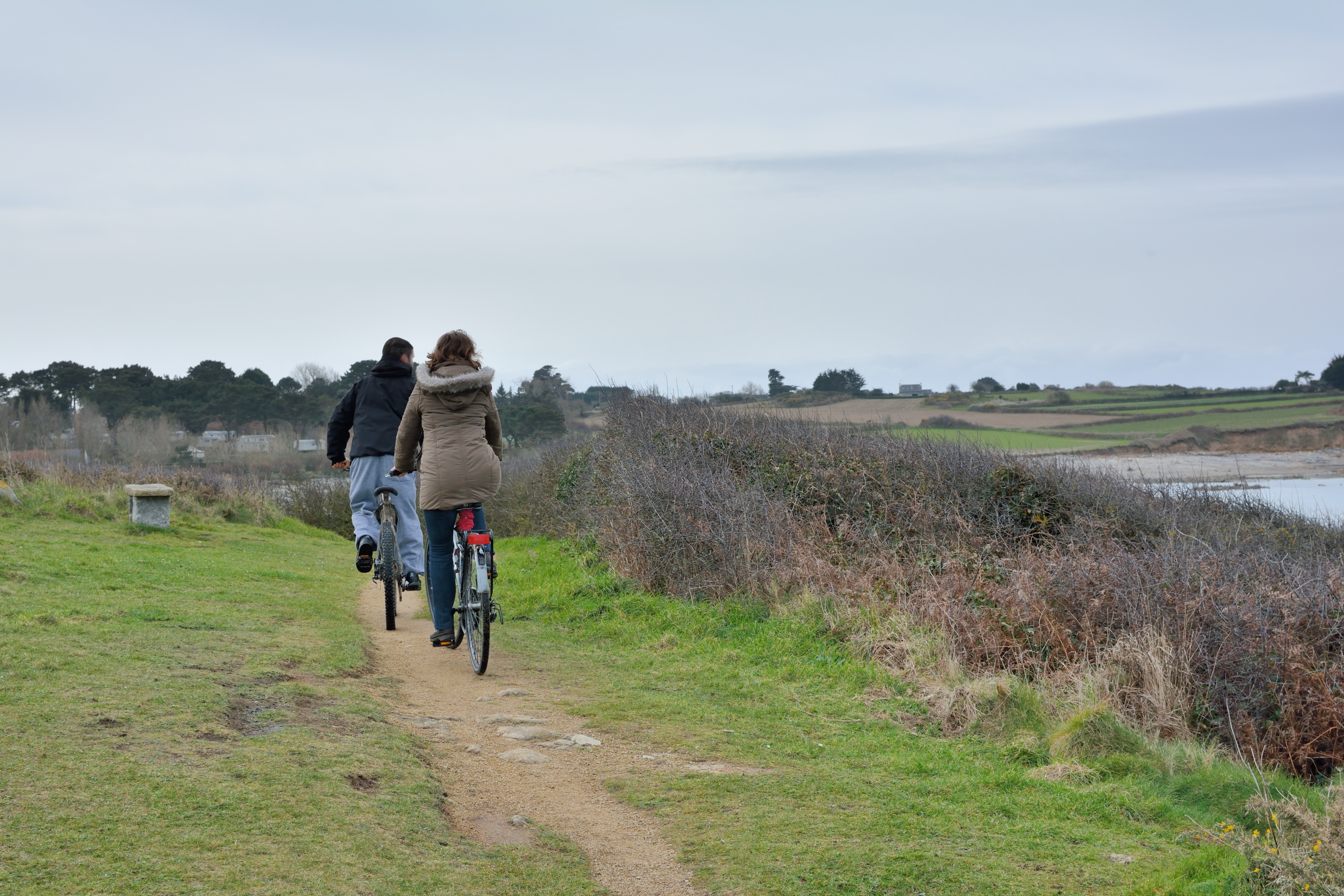 Balade à vélo couple