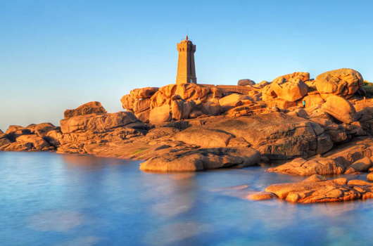 phare bretagne